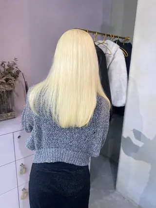 ロング カラー qulim所属・前橋 姫奈のヘアスタイル