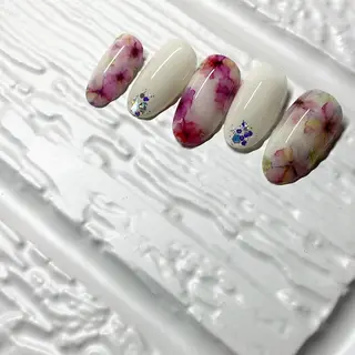 ネイル akita kazumiのネイルデザイン