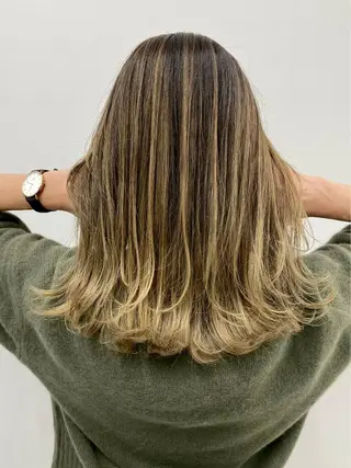 カラー ✨美髪透明感ソムリエ ✨💎KAZU💎のヘアスタイル