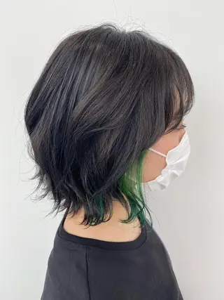 カラー 小岸 竜のヘアスタイル