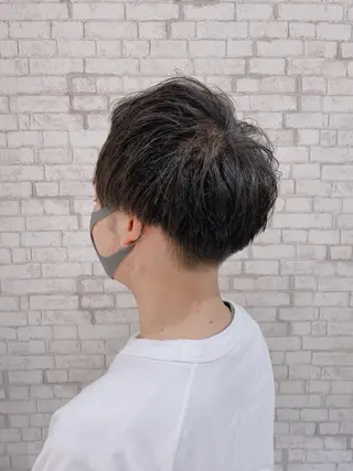 ショート ヘアアレンジ メンズ ブリーチなし艶カラー 東家のヘアスタイル