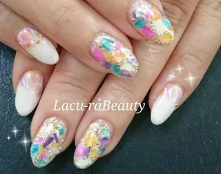 ネイル 小顔と腸の専門店 ラクーラビューティのエステ・リラクイメージ