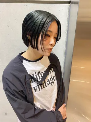 カラー abe yuikaのヘアスタイル