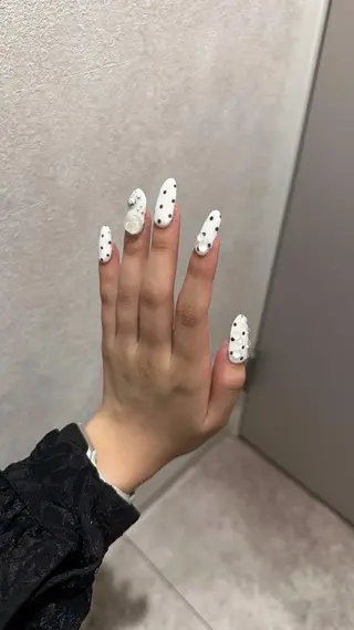 ネイル しおん⭐︎立川 sofaネイリストのネイルデザイン
