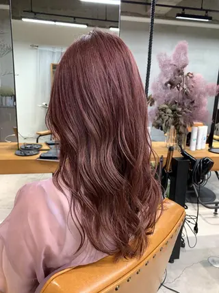 ロング カラー momo 岡崎のヘアスタイル