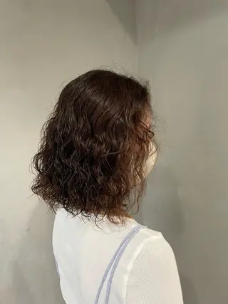 ミディアム パーマ Ameri 新宿所属・𓆩︎🩸個性カラー SAKÜRA𓆪⋆˚のヘアスタイル