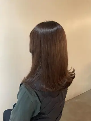セミロング 平松 里穗のヘアスタイル