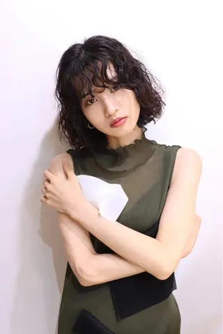 セミロング パーマ FORTE MiLA 新居尚志のヘアスタイル