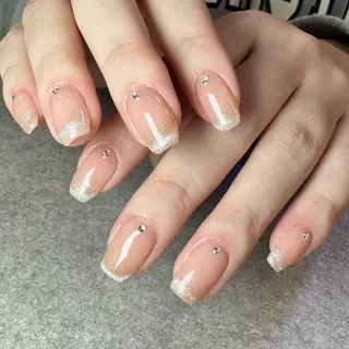 ネイル elu船橋 SAKURAのネイルデザイン