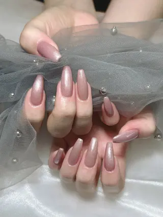 ネイル U·Mi nail salon所属・U·MI 長さ出し専門店のネイルデザイン