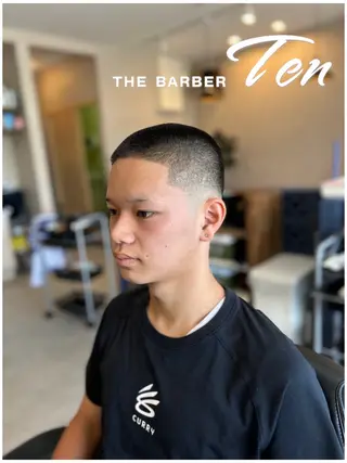 ショート メンズ THEBARBER TEN所属・伊禮 海凪のヘアスタイル