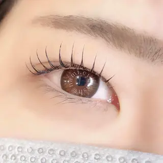 マツエク・マツパ meetsHAND所属・束感まつげ/ Namiのマツエク・マツパデザイン