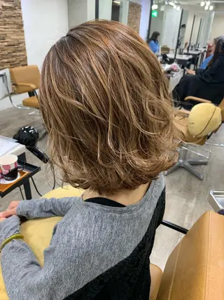 ミディアム boutique misakiのヘアスタイル