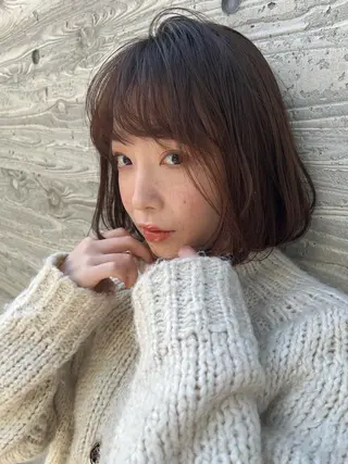 ミディアム 透明感カラー│ レイヤーヘア中居美樹のヘアスタイル