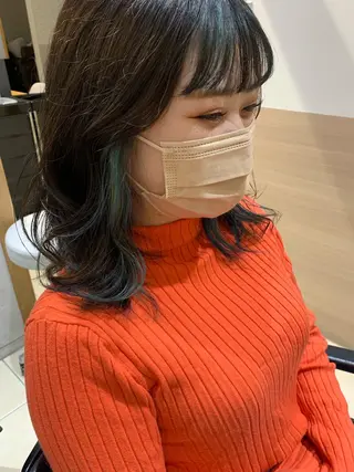 ミディアム ミルクティーベージュ の魔術師 manaeのヘアスタイル