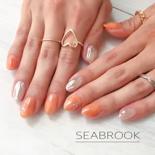 ネイル 鈴木 奈穂子のネイルデザイン