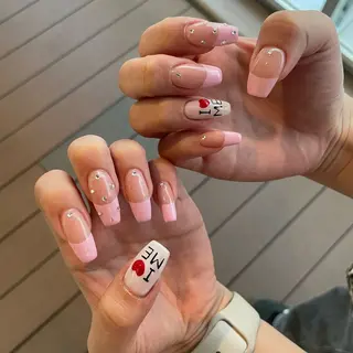 ネイル miki ✴︎ 田町/パラジェルのネイルデザイン