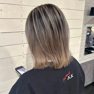 ショート 💛ブリーチで叶える 💛垢抜けカラー🌈のヘアスタイル