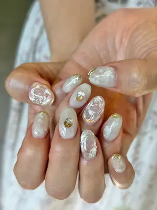 ネイル 深田 美雪のネイルデザイン