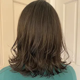 ミディアム パーマ レイヤーと顔まわり 大好き❣️関口拓馬のヘアスタイル