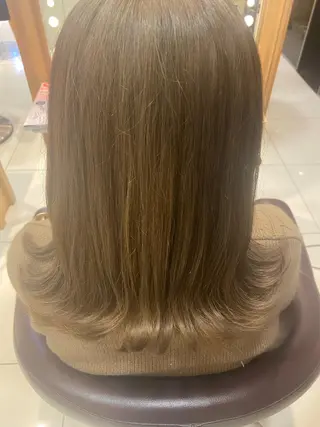 ミディアム カラー なつな/ 透明感カラーのヘアスタイル