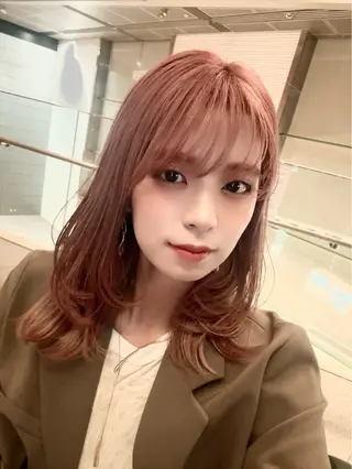 ミディアム カラー 透明感カラー/レイ ヤー/Nana🌈のヘアスタイル