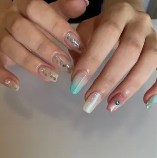 ネイル Nailsalon Olu所属・ネイリスト Nanaのネイルデザイン