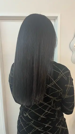 ロング カラー 久保山 遥菜のヘアスタイル
