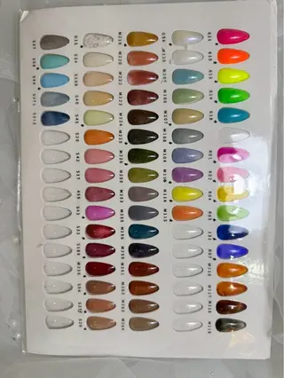 ネイル エルバイノリコ 堅田 🎀パラジェル取扱店のネイルデザイン