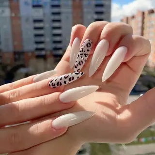 ネイル BuBu Nail渋谷道玄坂のネイルデザイン