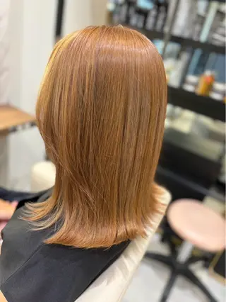セミロング カラー 河井 史織のヘアスタイル