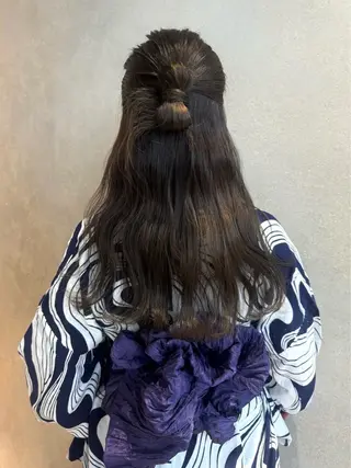 セミロング ヘアアレンジ 暖色カラー/nail / miu 🌺❤︎のネイルデザイン