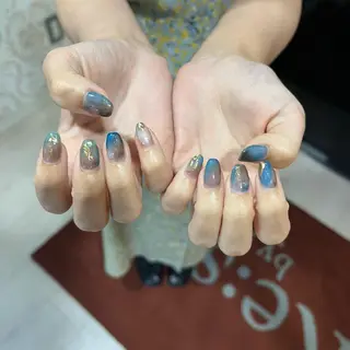 ネイル 鈴木 里奈のネイルデザイン