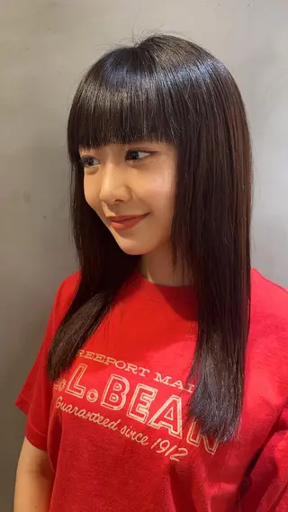 セミロング ayumi🦖/ ブリーチカラーのヘアスタイル