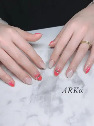 ショート ネイル Nailsalon ARKαのネイルデザイン
