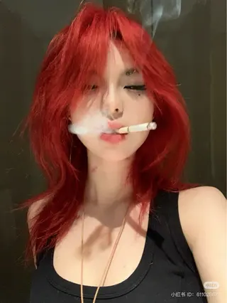 カラー 似合わせレイヤー🪽 グレージュ🪽のあのヘアスタイル