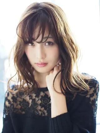 ミディアム ほさか しんごのヘアスタイル