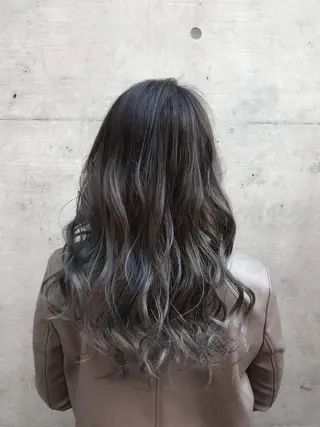 ロング カラー a-o横浜所属・色落ちまでキレイに！ ！女性サロンのヘアスタイル