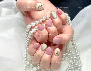 ネイル リボン、ガーリー パーツ放題専門店のネイルデザイン