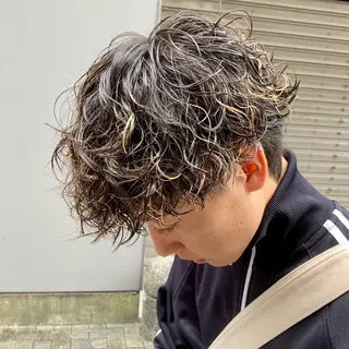 ショート カラー パーマ ヘアアレンジ メンズ メンズ人気NO,1 Genieジーニーのヘアスタイル