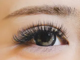 マツエク・マツパ オーロラ所属・AURORA RINAのマツエク・マツパデザイン