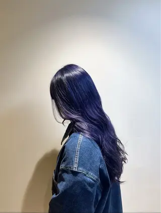 ロング カラー 吉田 沙羅のヘアスタイル