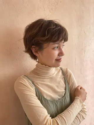 ショート 泊 紗羅のヘアスタイル