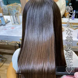 セミロング 山本翔一郎 韓国顔周りレイヤーのヘアスタイル