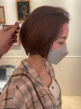 ショート カラー ケアブリーチ/ エクステ/レイヤーのヘアスタイル