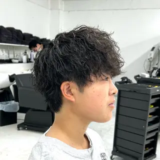 ショート パーマ メンズ 【メンズパーマ特化】 🍏網中勇喜のヘアスタイル