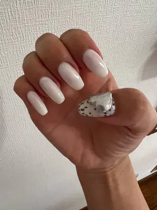 ネイル Luminous ⭐︎のネイルデザイン