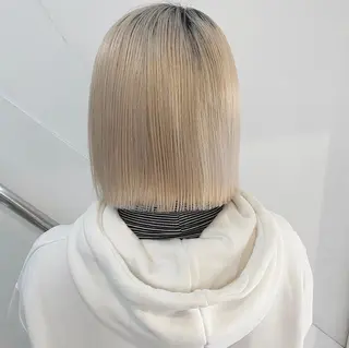 ショート カラー CLUTCH天王寺 西藤遥河のヘアスタイル