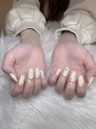 ネイル THAO NGUYENのネイルデザイン