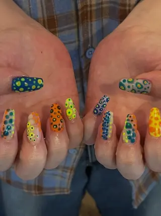 ネイル 文 /個性派ネイルのネイルデザイン